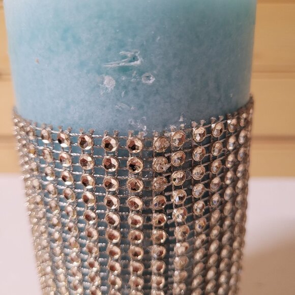 Cassis Pillar Candle Aqua Silver Mesh Rhinestone Look Wrap 6" x 3" Zodax - Picture 7 of 7